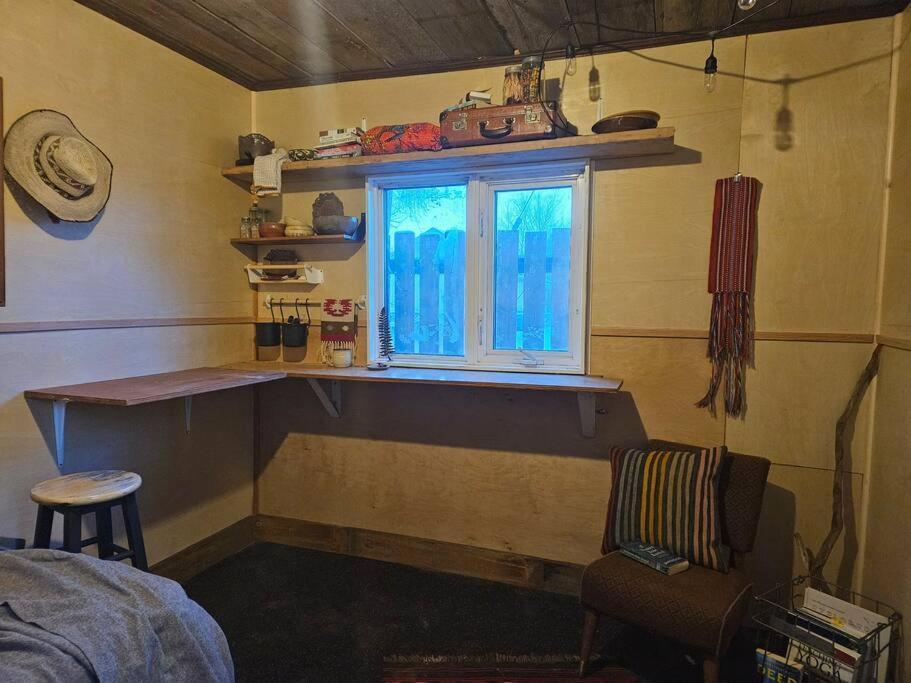 Blue Dog Accommodations Eastend Zewnętrze zdjęcie